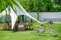 Moganshan Zorazora Swimming Pool Slide Resort Homestay Hotels in Huzhou