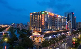 Vienna Hotel (Shenzhen World Exhibition & Convention Center, Shajing Metro Station)