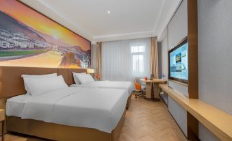 Vienna Classic Hotel (Tianjin North Station Beining Park Subway Station)