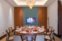 Overseas Chinese Hotel - breakfast