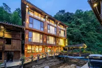 Zhaoxing Dongzhai Muyinshan Residence
