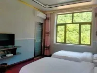 Guanhe Gully Xiaohu Farmhouse Inn