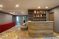 Elephant Trunk Hot Spring Resort - servizio colazione