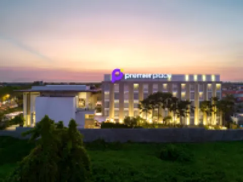 Premier Place Surabaya Airport Hoteles en Gedangan