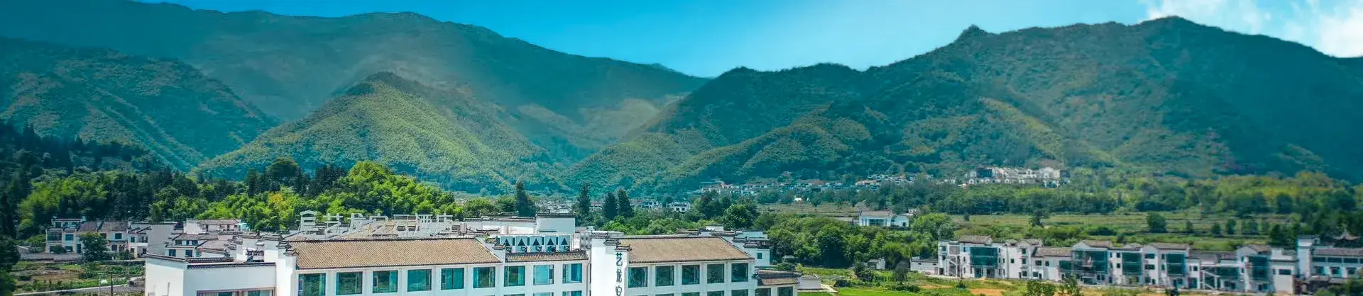 Four-Star Hotels