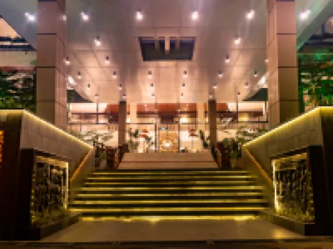 格蘭德陽光會議度假村 索良酒店