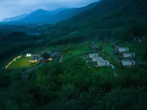 Anyi Xiangji Hotel