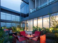 杭州良渚希爾頓歡朋酒店 鄰近良渚古城遺址公園房屋基址-32號房屋基址的酒店