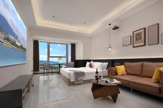 長沙·遇見你真好·攬江美宿（五一廣場天寶兄弟店）