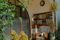 Forest Guesthouse Các khách sạn gần Peach Stream Resort Dali