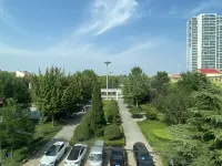 Four Seasons in the Clouds B&B (Jize Cultural Plaza) Hotels near Century Cultural Square