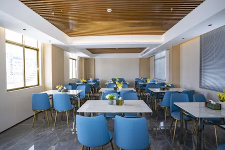 Yangchun Jinjue Business Hotel Отели в г. Янчунь