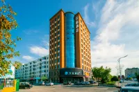 โรงแรม HanTing (สถานีรถไฟความเร็วสูงหวายเหยิน ซัวโจว) - ที่มีที่จอดรถ