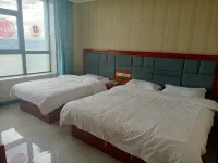 Longyun Hotel