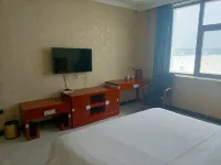 Longyun Hotel