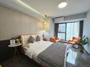 Blue Yun Seaview Apartment