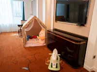 NEW KELLY HOTEL Ξενοδοχεία κοντά στο αξιοθέατο Luoding Museum