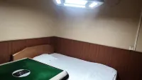 Xiaogan Yongdi Hotel - Homestays