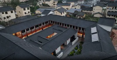 STARRY·Resort Hotel Hotels near South Wudang Mountion