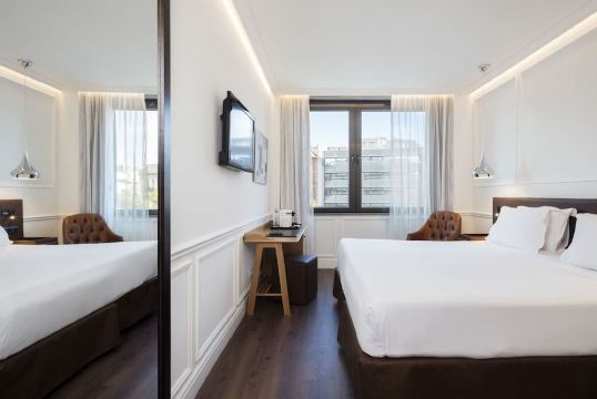 hotel 2