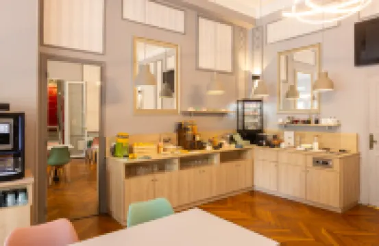 โรงแรมอาเรีย