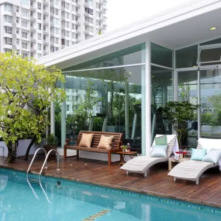 Sabai Sathorn Service Apartment Отели рядом с достопримечательностью «Небоскреб «МахаНакхон»»