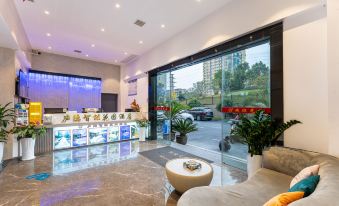 Floral Hotel · Yinlu Hotel (Jiujiang Railway Station Branch of Jiujiang University)