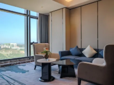 Panzhou International Hotel Hotels in Gaozhou