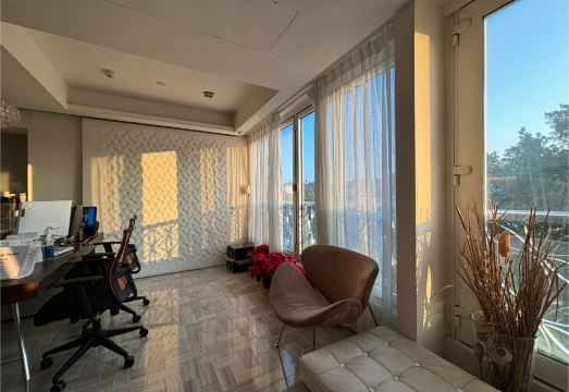 2. 스탠리 오리엔탈..