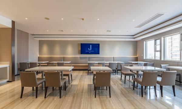 Jiaya Hotel (Xi'an University Town Master Road Branch)