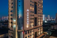 Homeinn Plus-  zibo xincun west road wanxianghui  store