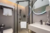 New Beacon Shangju Hotel (Wuhan Tongji Hospital Jiefang Avenue) - Flughafentransfer