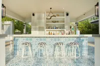 Health Land Resort & Spa - bar