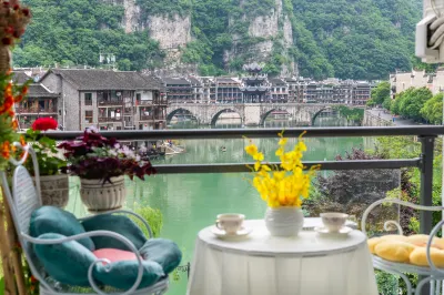 Zhenyuan Zuimei Riverside Xiaoju Hotel a 