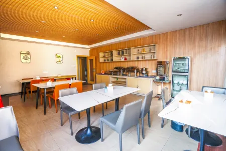 He Yue Hotel (Suixi) Отели в г. Суйси