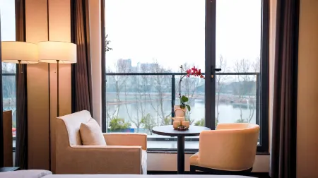 Shanti hotel