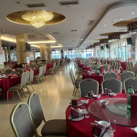 Chunyang Holiday Hotel
