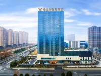 Vienna International Hotel (Lianyungang Huaguoshan Avenue Wanda Plaza) Hotel a Huaihai Institute of Technology/Wanda Plaza