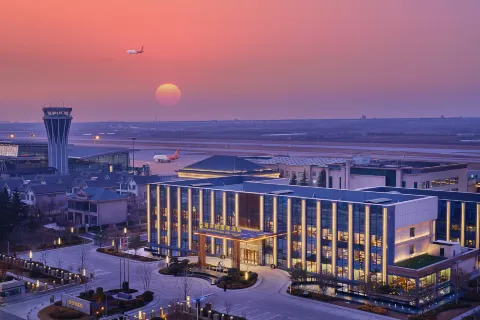 Yuncheng Shenzhen Airlines International Hotel (Yuncheng Yanhu International Airport)
