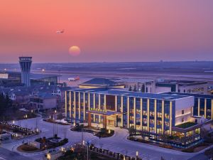 Yuncheng Shenzhen Airlines International Hotel (Yuncheng Yanhu International Airport)