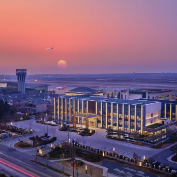 Yuncheng Shenzhen Airlines International Hotel
