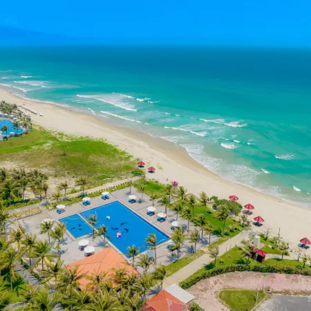 Tuana Hotels Cam Ranh Resort
