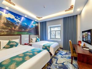 Daocheng Yading Shangra Hotel