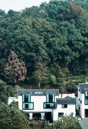 West Lake Ele Jane Hotel (Longjing Guiyu Branch)