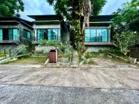 Phuket Phuchada Residence Nai Yang Beach 호텔