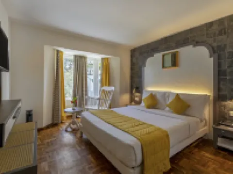 Sterling Kodai Lake Hotels in Kodaikanal