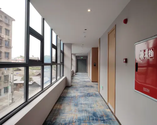 UNITOUR HOTEL (Prague Square) Общественные зоны Photos