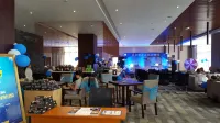 Yiqing Holiday Hotel