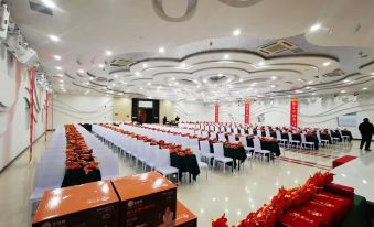 Balinshi Theme Hotel