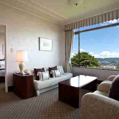 蒲郡クラシックホテル Rooms